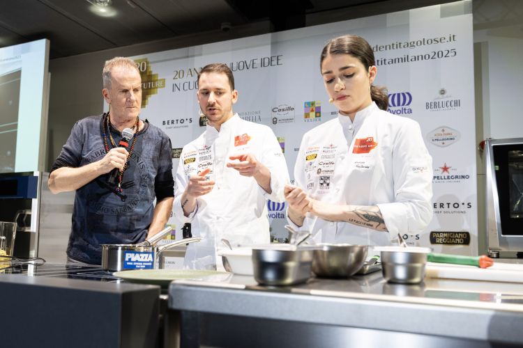 Anisia Cafiero e Pasquale De Biase, chef del ristorante Ausa ad Isernia, insieme a Fabrizio Nonis che ha condotto Identità di Formaggio
